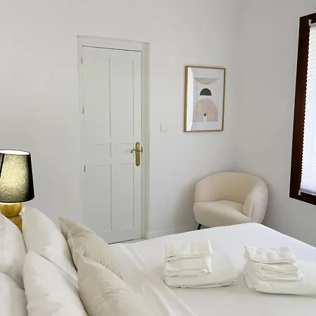 Atico Con Terraza En La Goleta Apartment *
